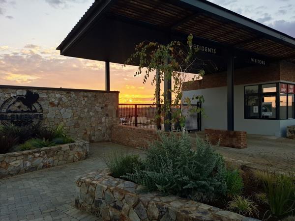 463 m² Land