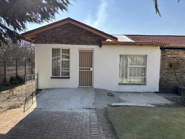 2 Bedroom Apartment
