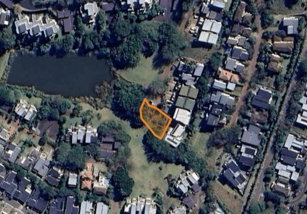 660 m² Land