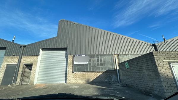 925 m² Industrial space