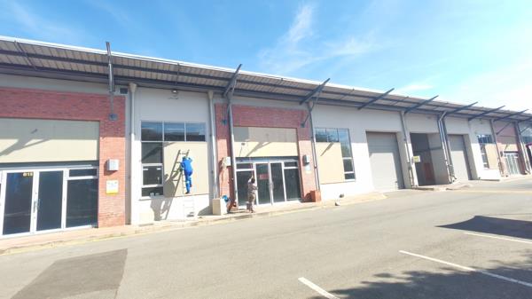 679 m² Industrial space
