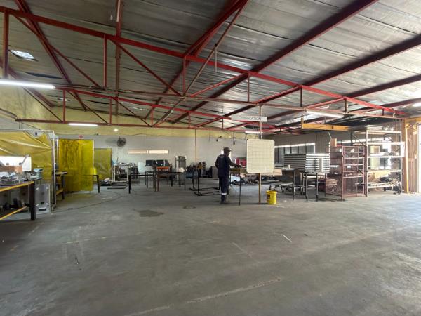 681 m² Commercial space