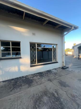 1 Bedroom House