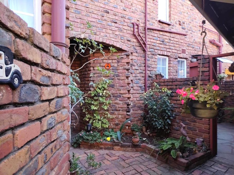 2 Bedroom Townhouse