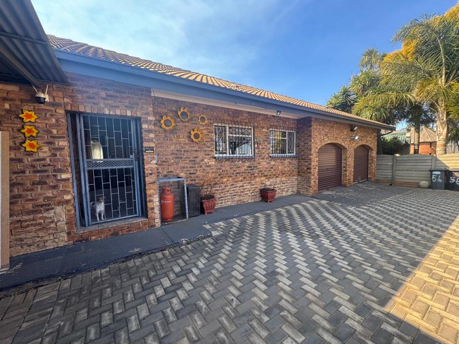 3 Bedroom House