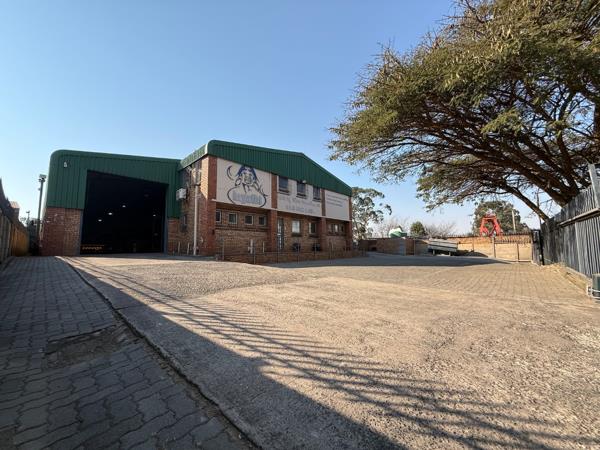 860 m² Commercial space