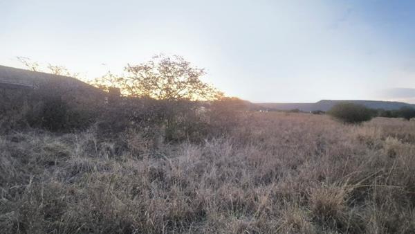 700 m² Land