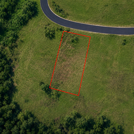 808 m² Land