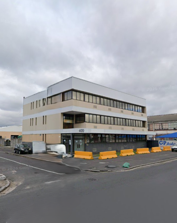 350 m² Commercial space