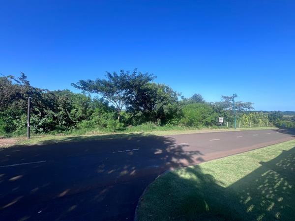 1 759 m² Land