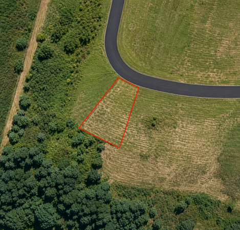 829 m² Land