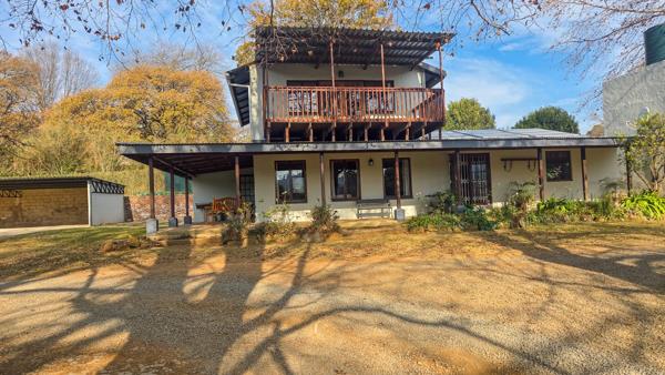 4 398 m² Smallholding