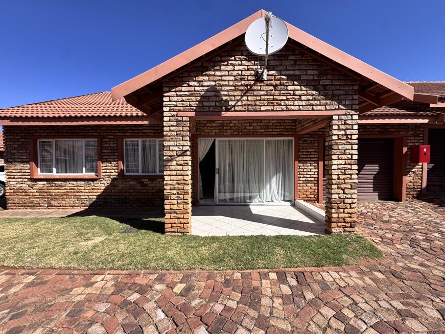 3 Bedroom Townhouse