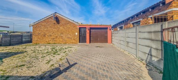 2 Bedroom House