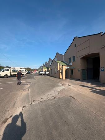 233 m² Commercial space