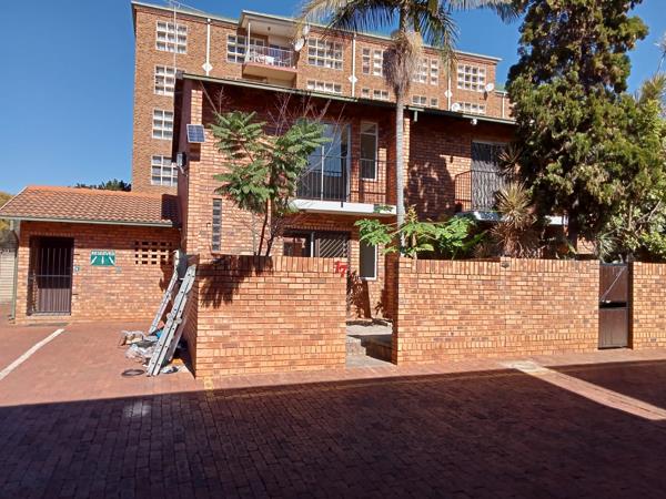 2 Bedroom Duplex