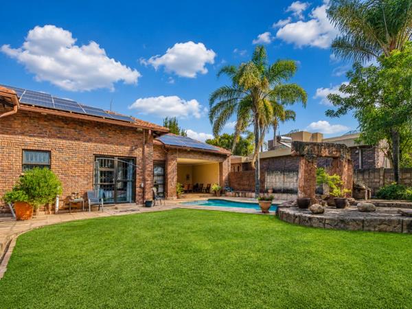 5 Bedroom House