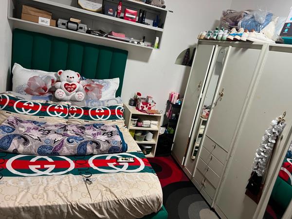 1 Bedroom House
