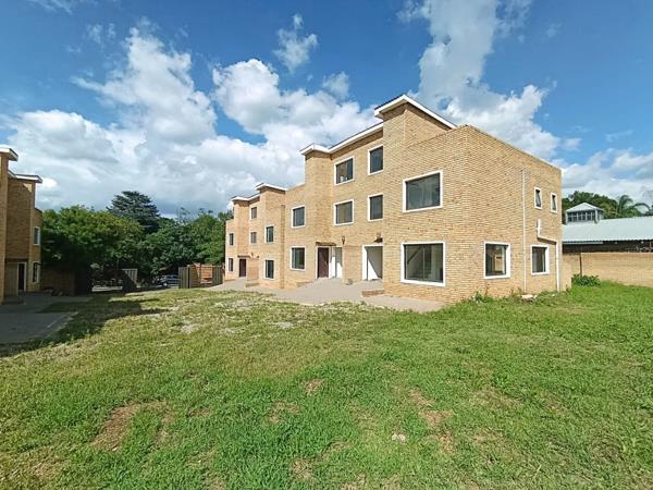 900 m² Commercial space