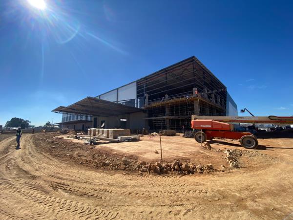 9 909 m² Industrial space