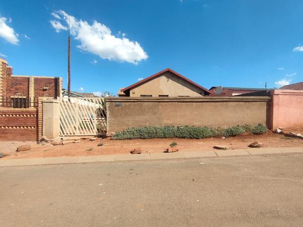 1 Bedroom House