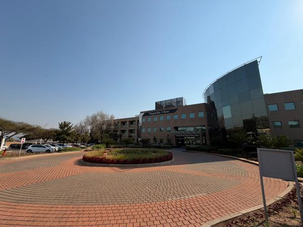 777 m² Commercial space