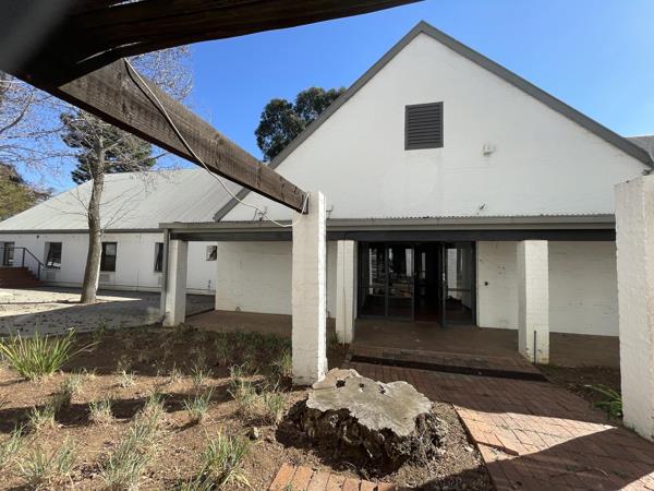 700 m² Commercial space