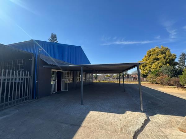 1 703 m² Industrial space