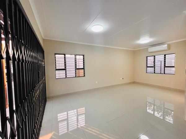 6 Bedroom House