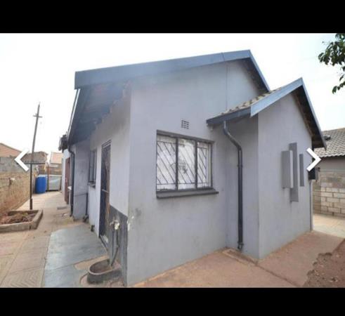 2 Bedroom House