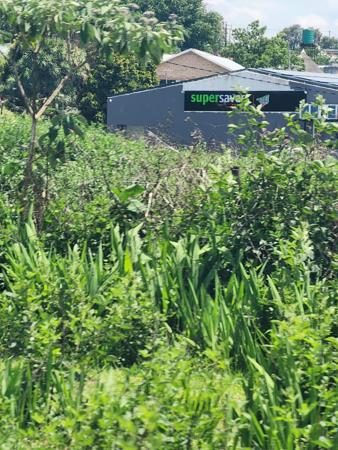 1 794 m² Land