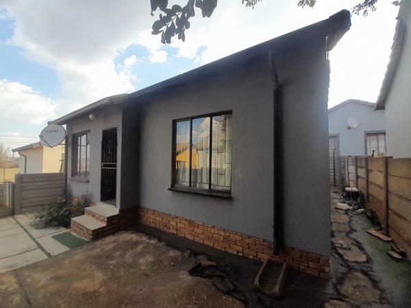 2 Bedroom House