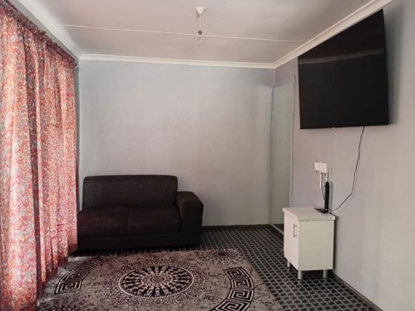 2 Bedroom House