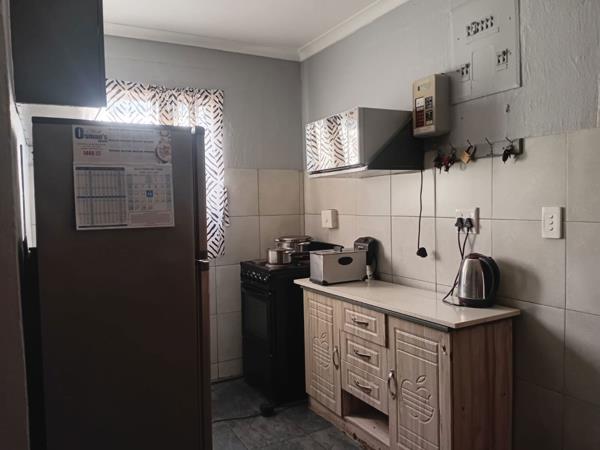2 Bedroom House