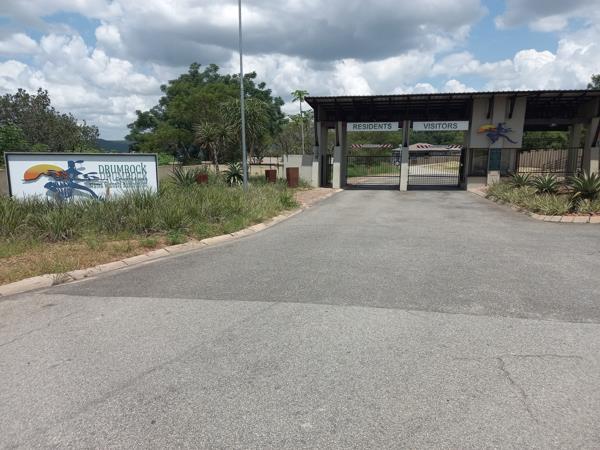 1 200 m² Land