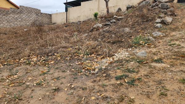 752 m² Land