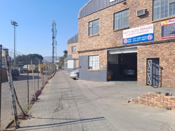 254 m² Retail Space