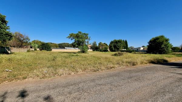 1 473 m² Land