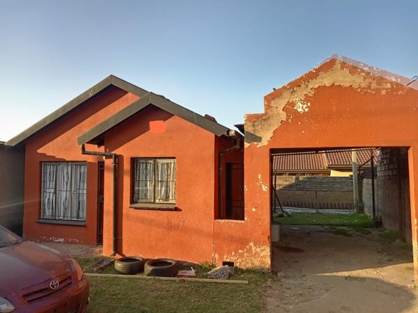2 Bedroom House