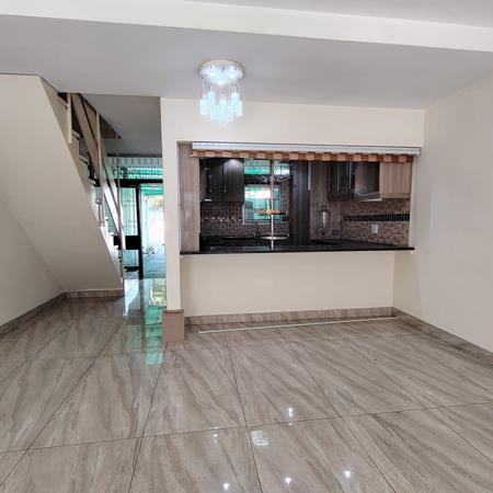 4 Bedroom Townhouse