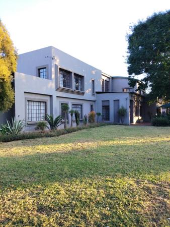 9.6 ha Smallholding