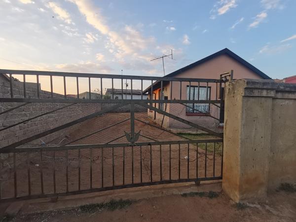2 Bedroom House