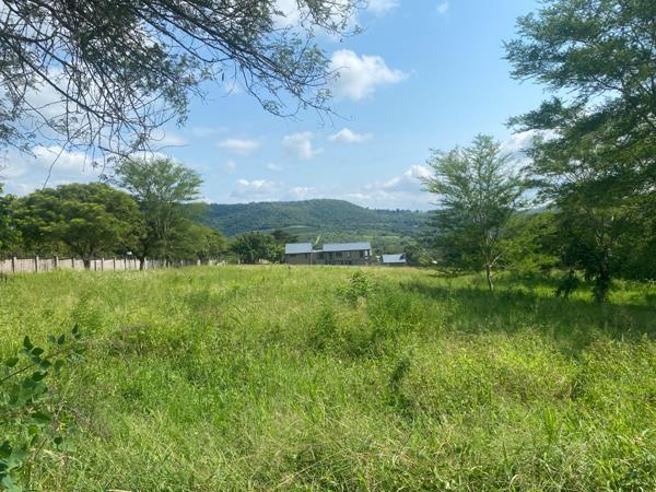 1 636 m² Land