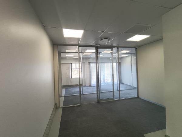 121 m² Office Space