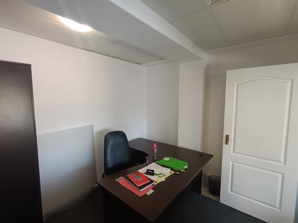 157 m² Office Space