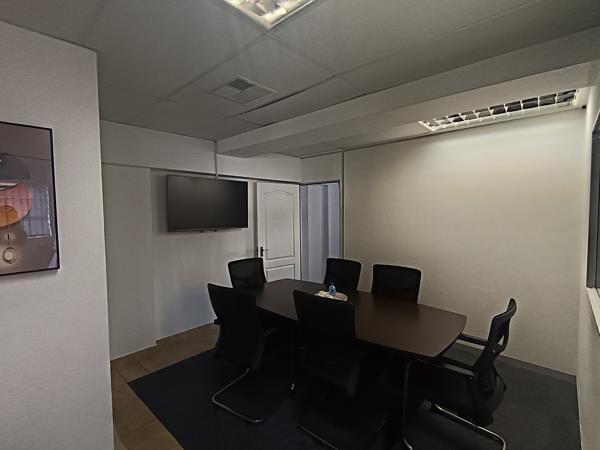 81 m² Office Space