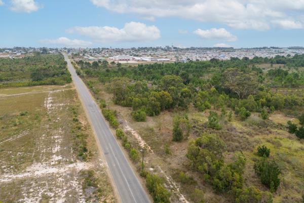 6.6 ha Land