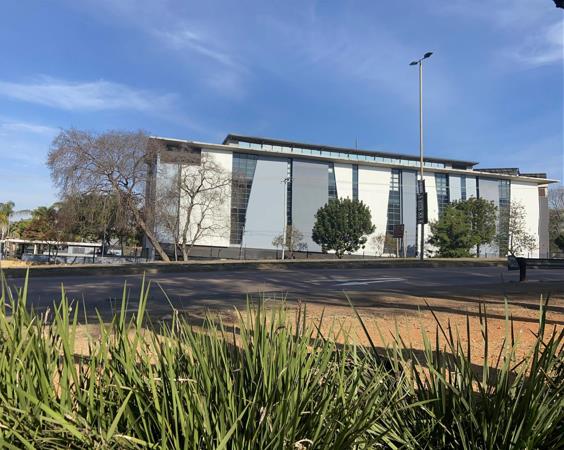 2 426 m² Commercial space