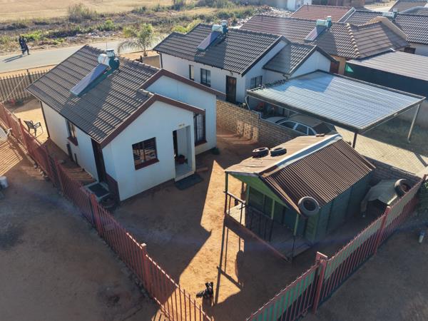 2 Bedroom House
