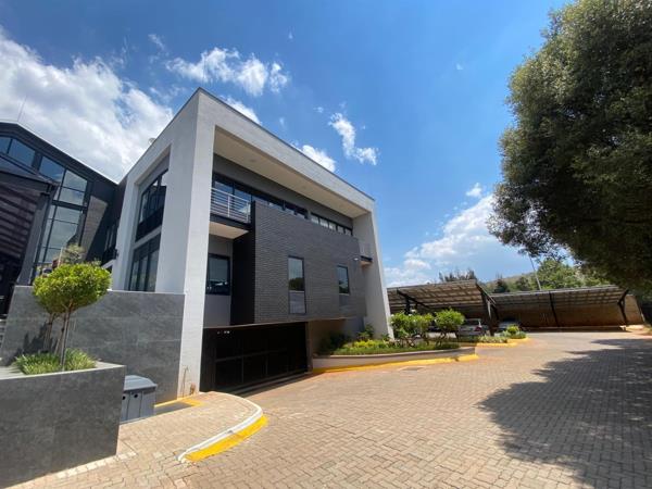 284 m² Office Space